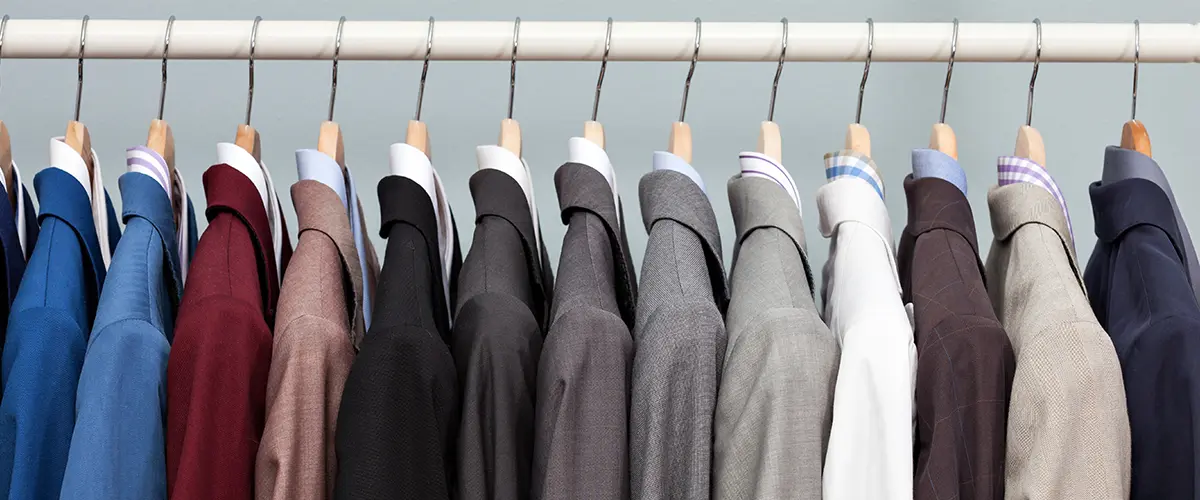 learn how to organize a man's closet