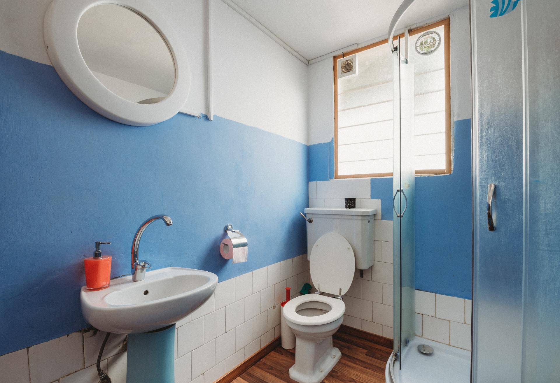 Small Bathroom