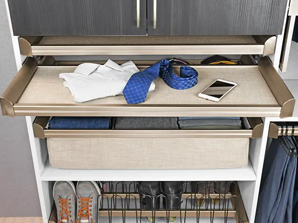 Folding Shelves