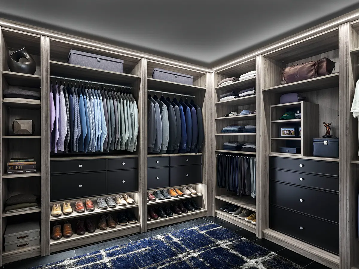 20+ Great Walk-In Closet Ideas - Stunning Large Custom Closet Designs