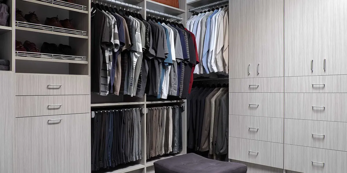 Custom closet