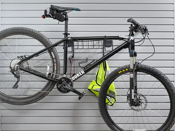 Garage sports rack for a bike